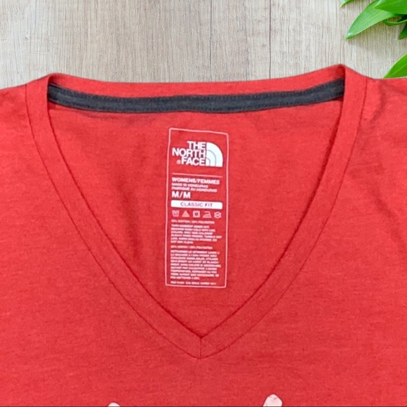The North Face Classic Fit Tee Shirt Size M - Picture 4 of 4